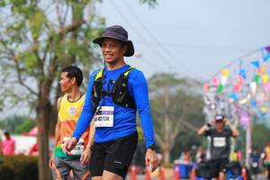 BIB: 642724
                            <button type="button" onclick="openModal(9920086)" class="btn btn-primary btn-sm float-right btn-popup" data-toggle="modal" data-target=".modal-high-quality">
                        <i class="fas fa-shopping-cart"></i> Add to Cart
                    </button>
                                            <button type="button" onclick="isThisMe(9920086, true)" class="btn btn-success btn-sm float-right btn-popup btn-isme hidden" data-toggle="tooltip" data-placement="bottom" title="นี่คือรูปของคุณใช่ไหม คลิกที่นี่เพื่อเอาเข้าอัลบั้ม">
                        <i class="fas fa-plus"></i> Add to album
                    </button>
                    <button type="button" onclick="isThisMe(9920086, false)" class="btn btn-warning btn-sm float-right btn-popup btn-isnotme hidden">
                        <i class="fas fa-ban"></i> Remove from album
                    </button>